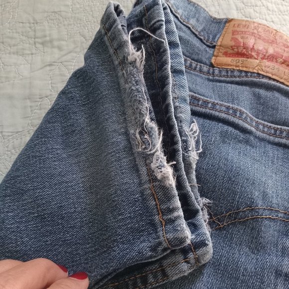 Levis 505 Jeans - Picture 3 of 4